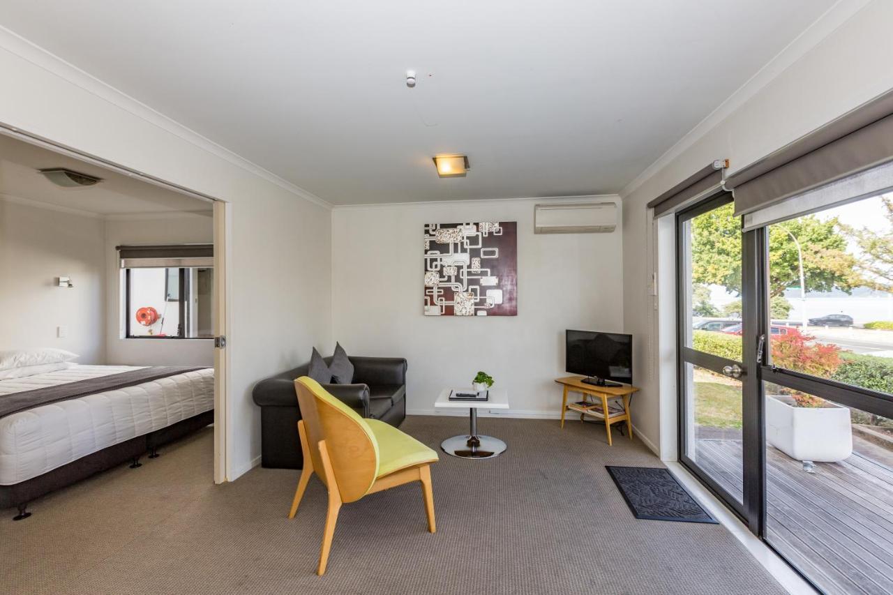 Le Suisse Motel 4*